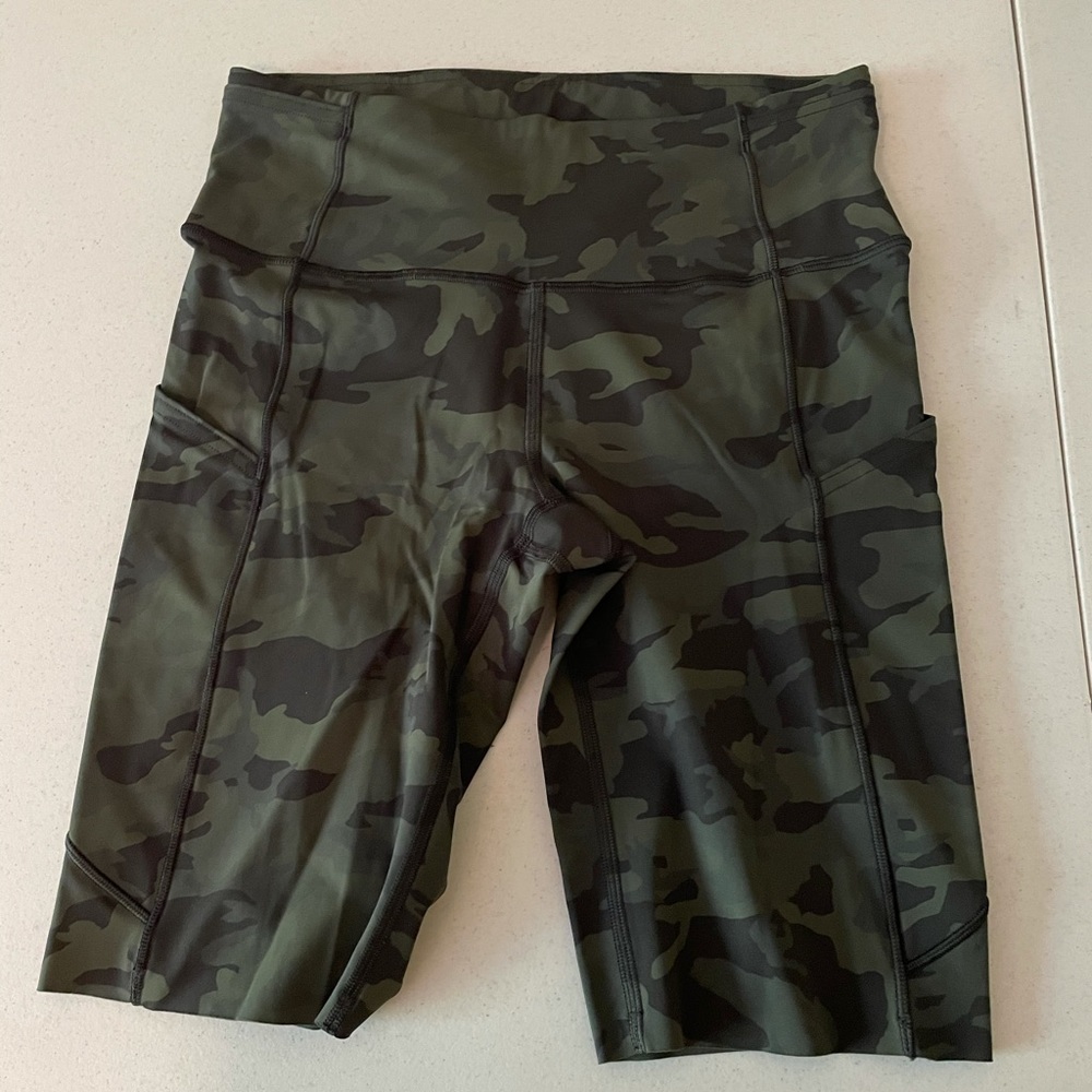 Lululemon biker shorts